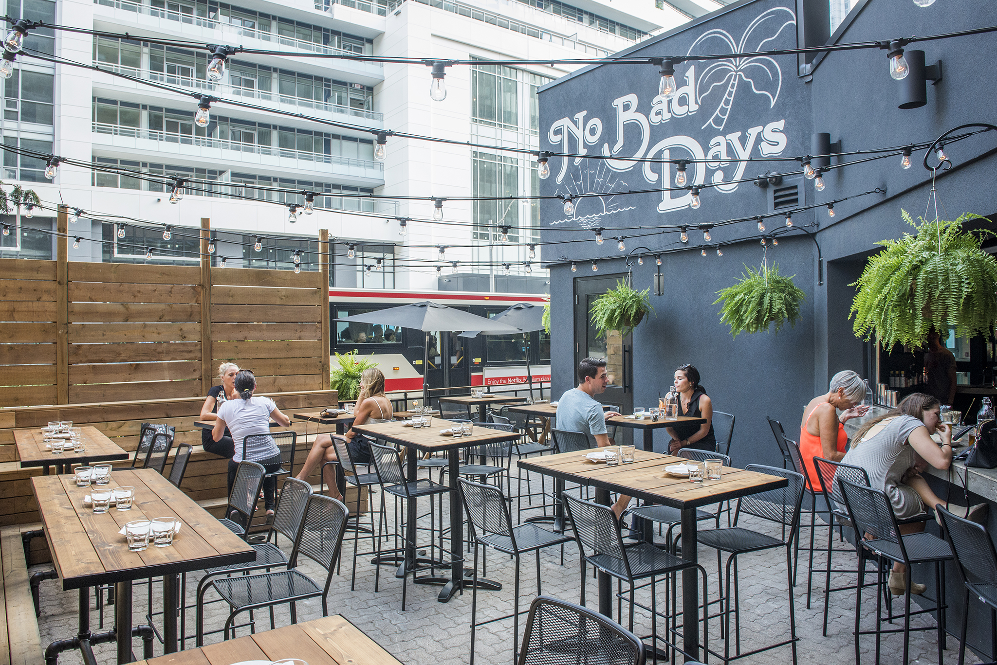 Toronto Patio Guide La Carnita Eglinton